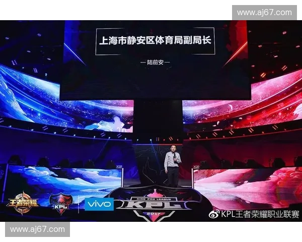 李元辉:从英雄联盟赛事到电竞产业巨变的见证者与推动者 李元辉:从英雄联盟赛事到电竞产业巨变的见证者与推动者